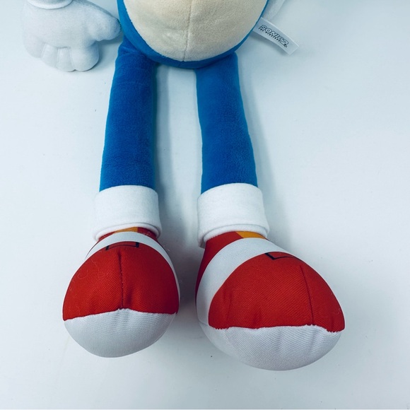 Sonic The Hedgehog Movie 2 Blue and White Plush Toy Large 22” Excellent No Tags - Picture 8 of 16